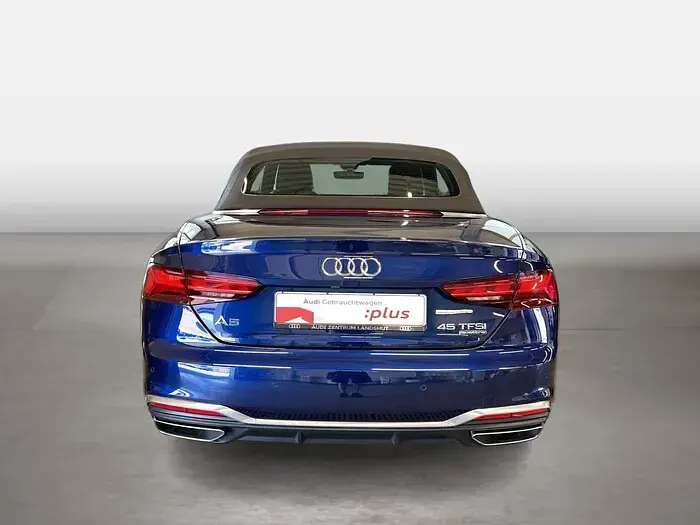 Gebraucht Audi A5 Cabriolet S-Line 265 PS (194 kW) 2022 Navarrablau/verdeck schwarz (metallic) Cabrio