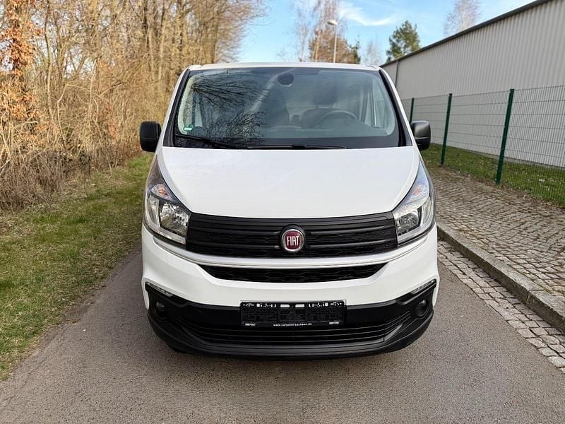 Gebraucht Fiat Talento 125 PS (91 kW) 2017 Weiß Van / Kleinbus