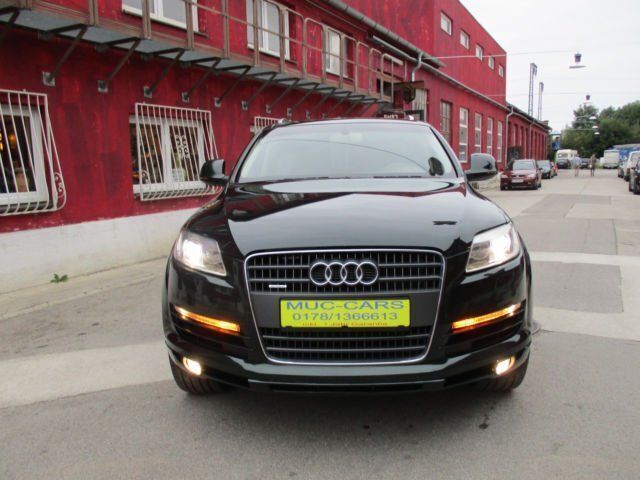 Gebraucht Audi Q7 Design 326 PS (239 kW) 2008 Andere farbe metallic SUV