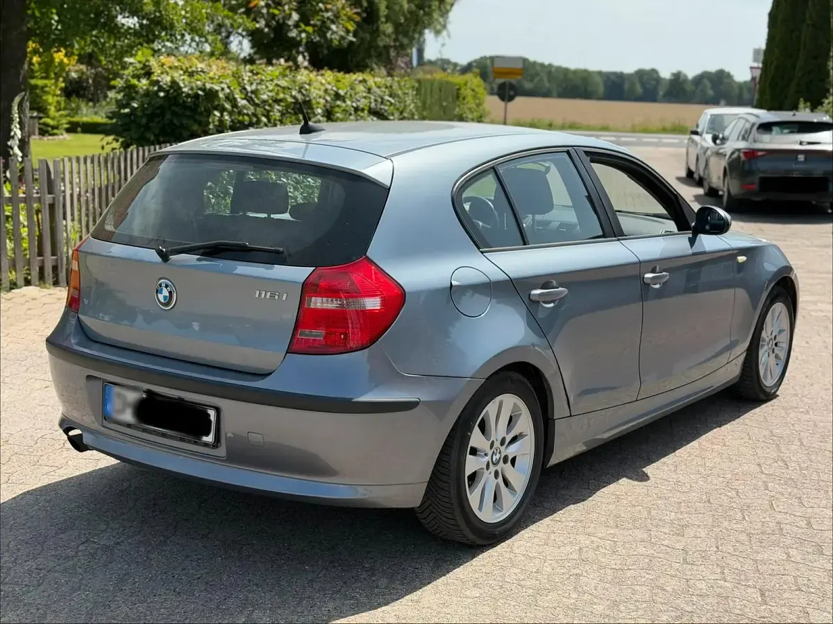 Gebraucht BMW 116 2007 Silber Kleinwagen