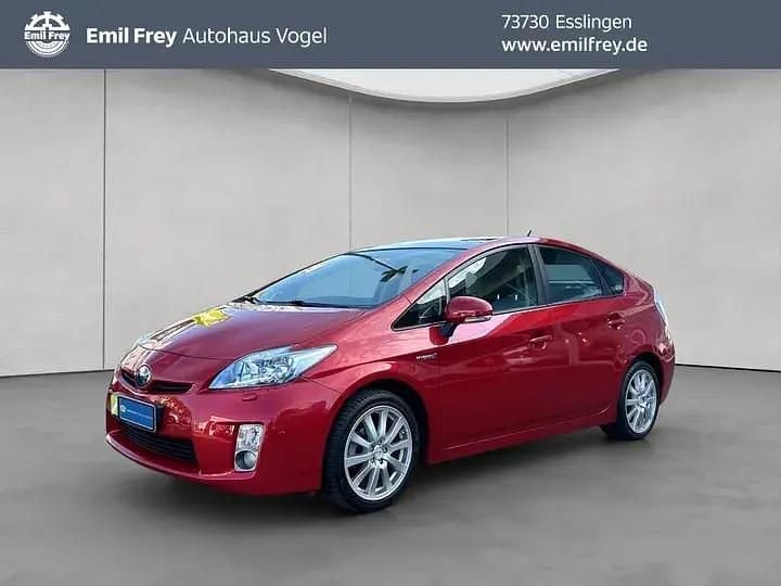 Silber Gebraucht 2016 Toyota Prius Executive Kleinwagen | 18.578 € (Teuer) - Bild 1/1