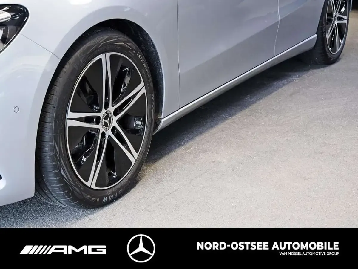Gebraucht Mercedes B200 Progressive 150 PS (110 kW) 2025 Metalliclack hightechsilber Kleinwagen