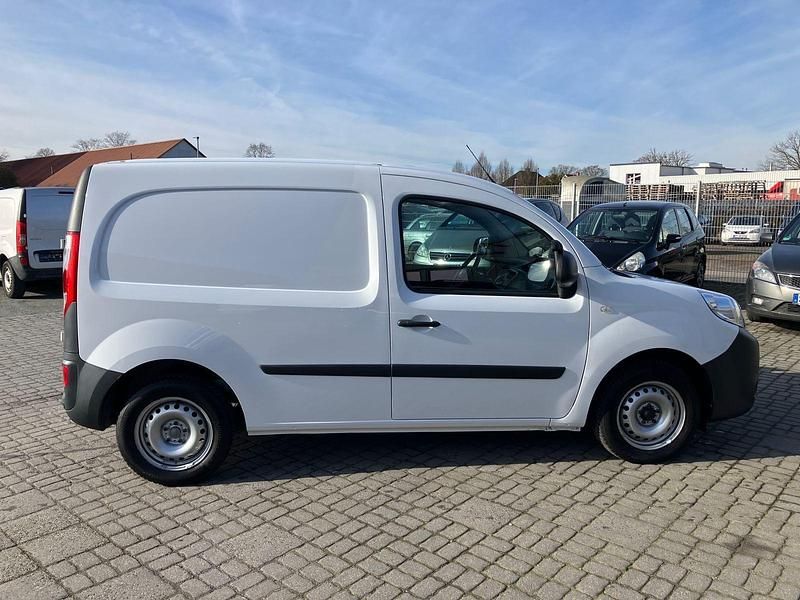 Gebraucht Renault Kangoo 95 PS (69 kW) 2020 Weiß Van / Kleinbus