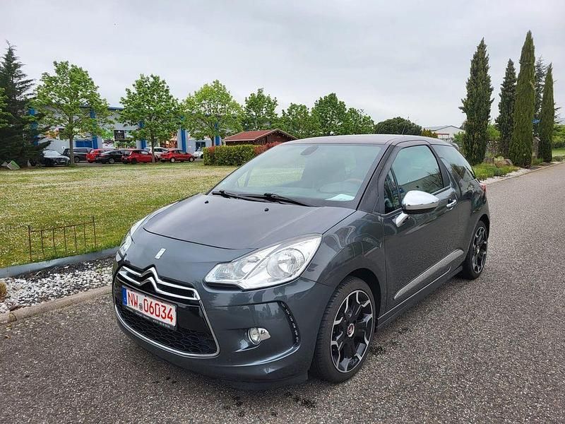Gebraucht Citroën DS3 Sport Chic 156 PS (114 kW) 2012 Grau Kleinwagen