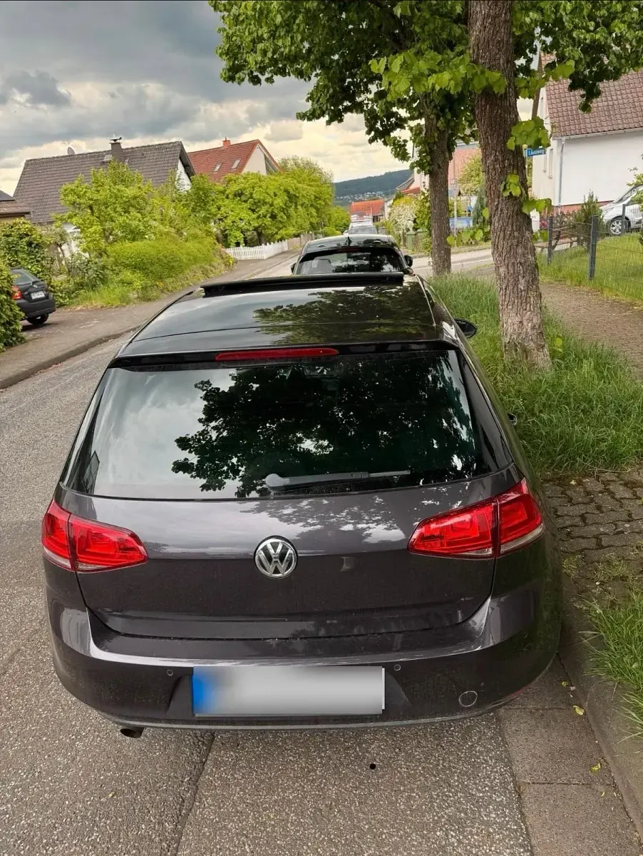 Gebraucht VW Golf VII 110 PS (80 kW) 2015 Grau Limousine