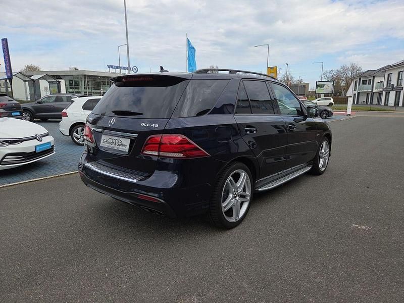 Gebraucht Mercedes GLE43 AMG AMG 390 PS (286 kW) 2017 Blau SUV