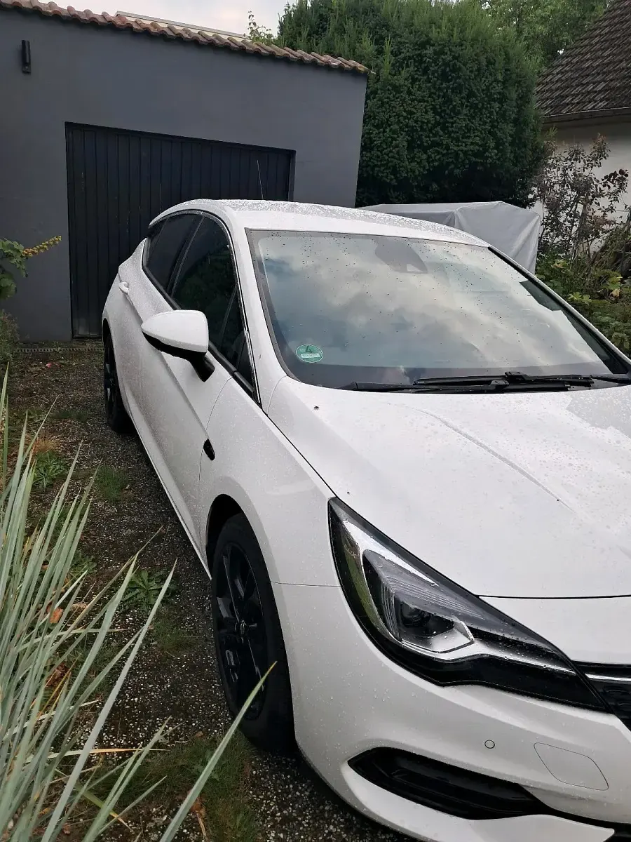 Gebraucht Opel Astra 131 PS (96 kW) 2019 Weiß Limousine