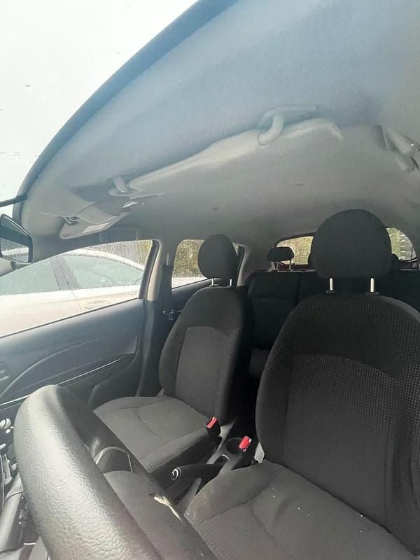 Gebraucht Mitsubishi Space Star Top 80 PS (58 kW) 2016 Rot Kleinwagen