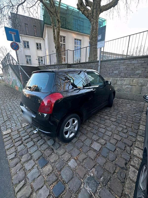 Gebraucht Suzuki Swift 92 PS (67 kW) 2007 Schwarz Kleinwagen