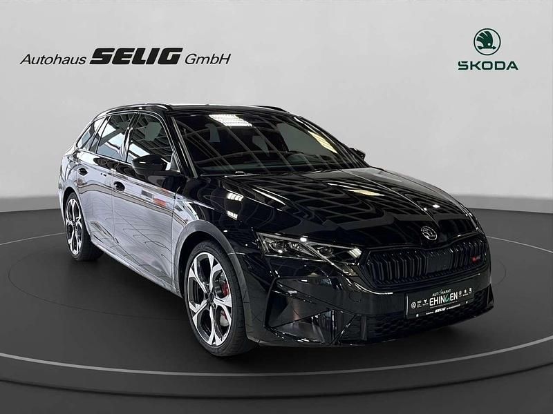 Neu Skoda Octavia RS 265 PS (194 kW) 2025 Schwarzmagic perleffekt/schwar Kombi