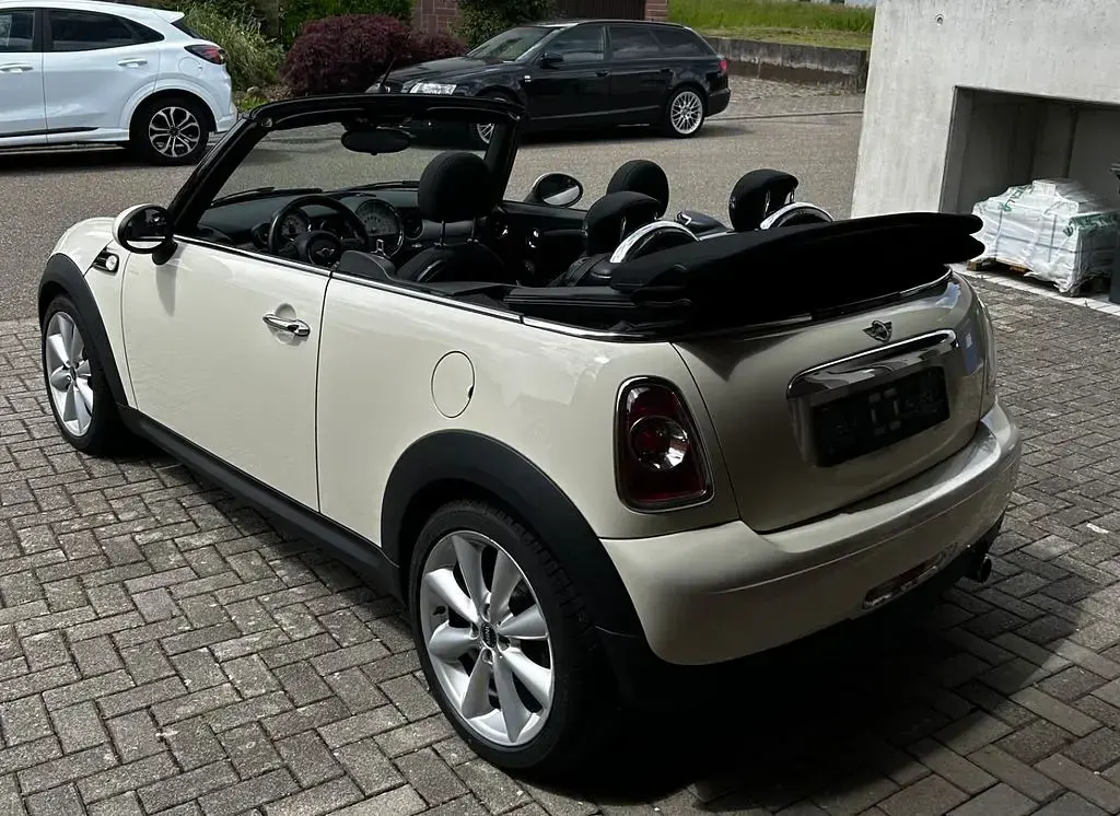 Gebraucht Mini Cooper 122 PS (89 kW) 2013 Weiß Kleinwagen