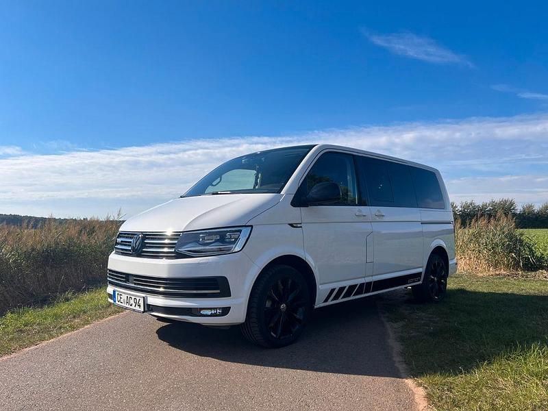 Weiß Gebraucht 2017 VW T6 Edition Van | 43.100 € (Fairer Preis) - Bild 1/4