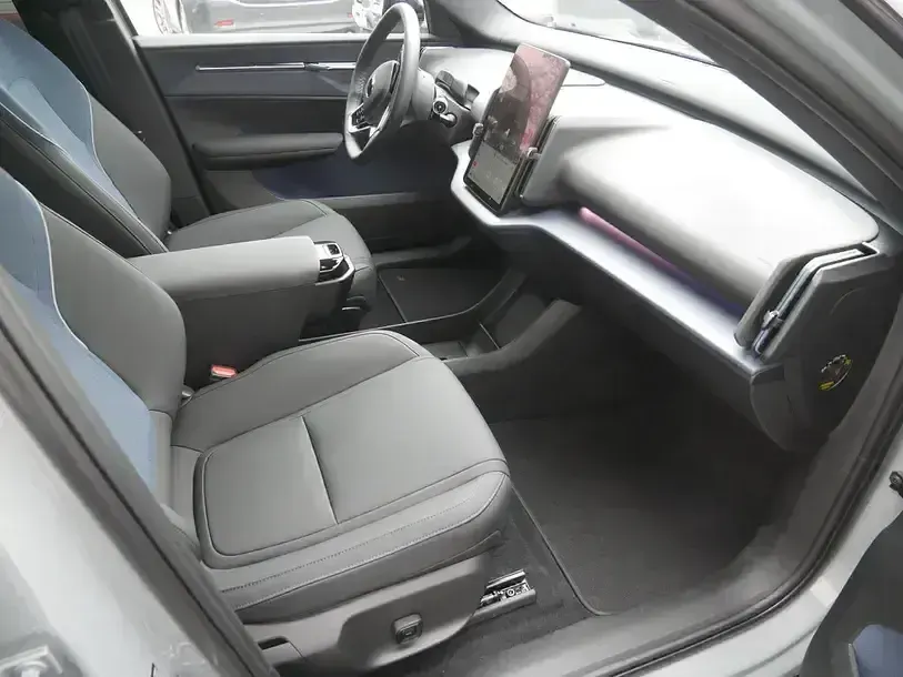 Gebraucht Volvo EX30 Ultra 314 kW (428 PS) 2025 Vapour grey SUV