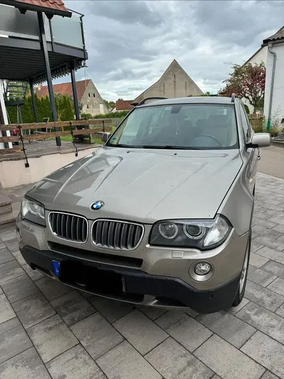 Gebraucht BMW X3 218 PS (160 kW) 2006 Gold SUV