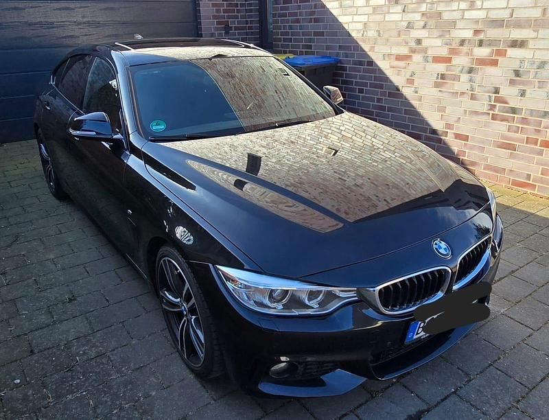 Schwarz Gebraucht 2017 BMW 420 M Sport Coupé | 18.500 € (Fairer Preis) - Bild 1/4