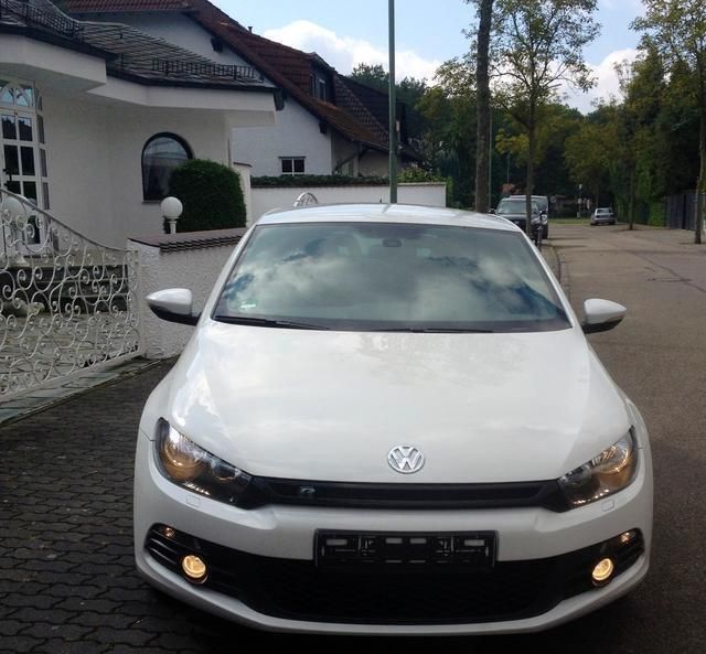 Gebraucht VW Scirocco R 218 PS (160 kW) 2008 Weiß Coupé