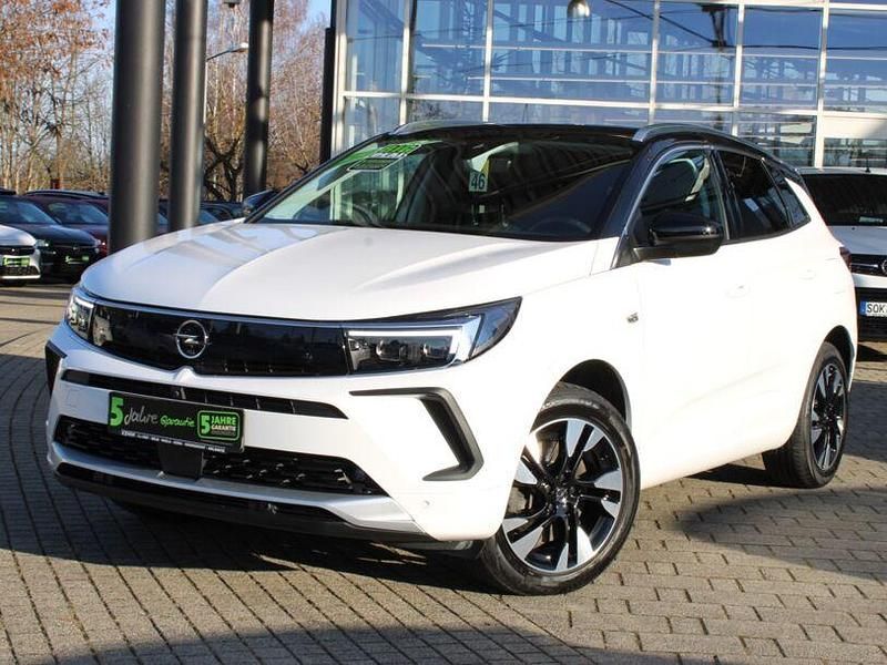 Gebraucht Opel Grandland X Ultimate 224 PS (164 kW) 2022 Jade weiß SUV