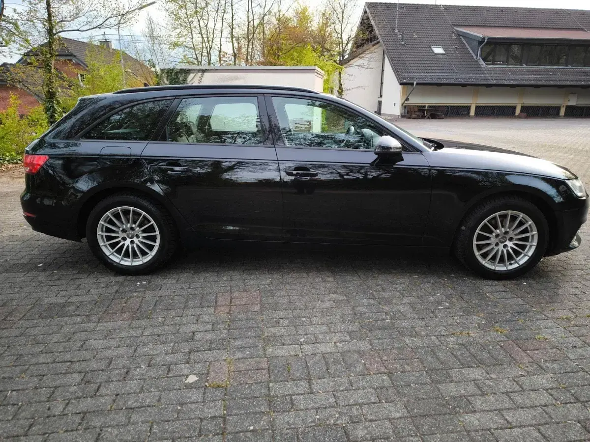 Brugt Audi A4 Design 150 HK (110 kW) 2017 Sort Stationcar