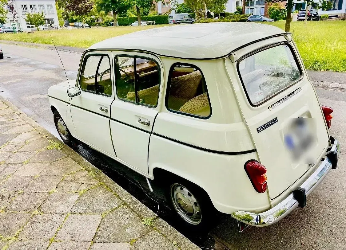 Gebraucht Renault R4 34 PS (25 kW) 1982 Weiß Kleinwagen