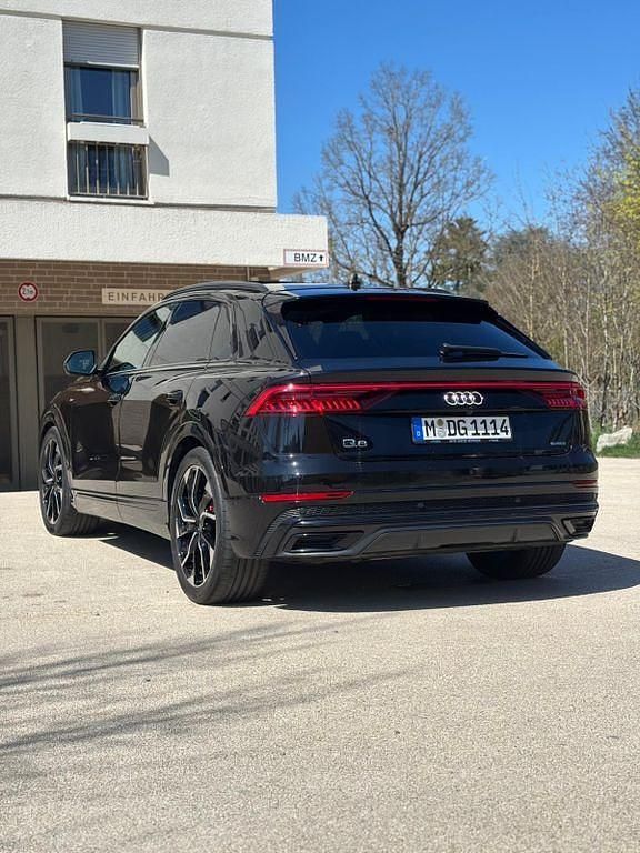 Gebraucht Audi Q8 S-Line 286 PS (210 kW) 2019 Schwarz SUV