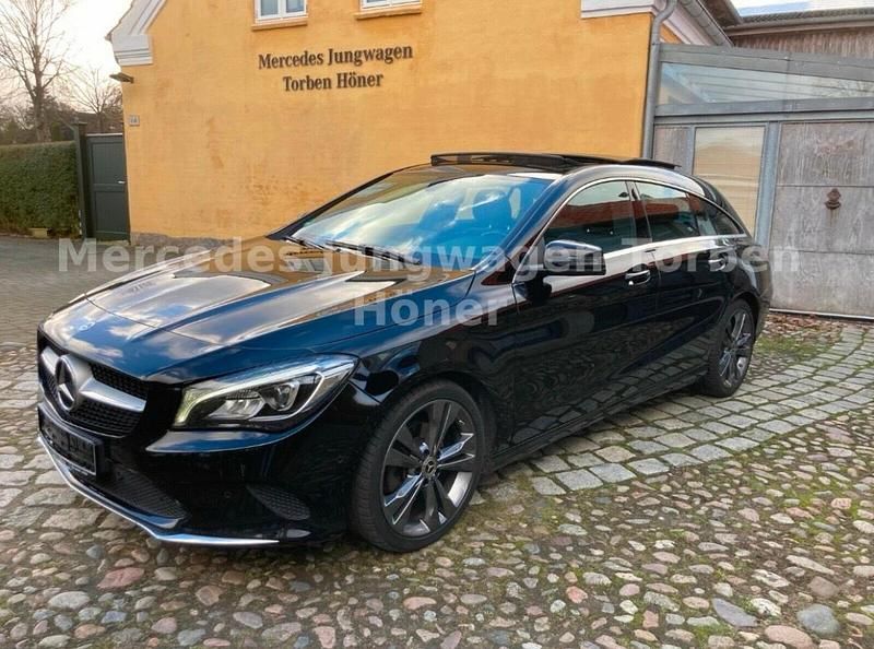 Schwarz Gebraucht 2018 Mercedes CLA200 Kombi | 16.900 € (Etwas zu teuer) - Bild 1/4