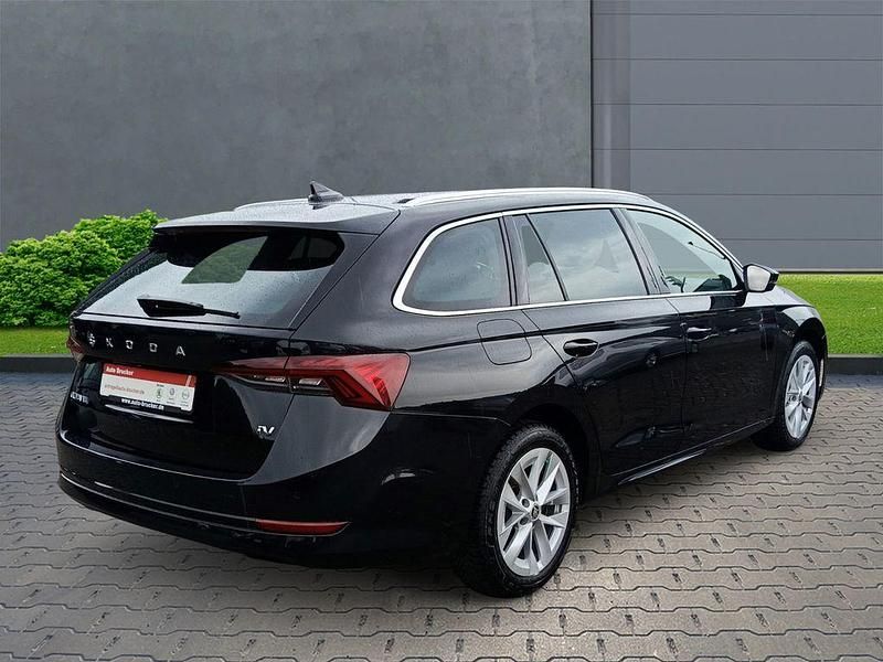 Gebraucht Skoda Octavia Style 204 PS (150 kW) 2022 Schwarz Kombi