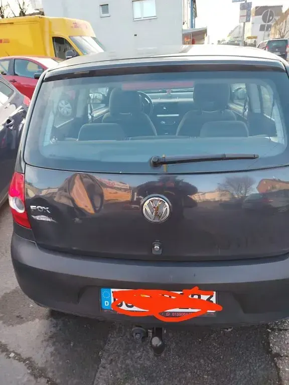 Używany VW Fox 54 KM (39 kW) 2006 Szary Hatchback
