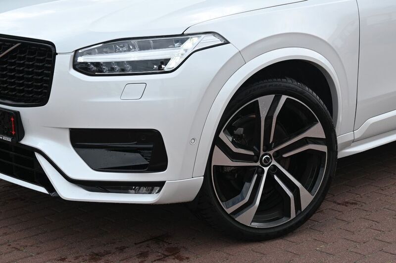 Gebraucht Volvo XC90 Ultimate 235 PS (172 kW) 2023 Crystal white pearl SUV