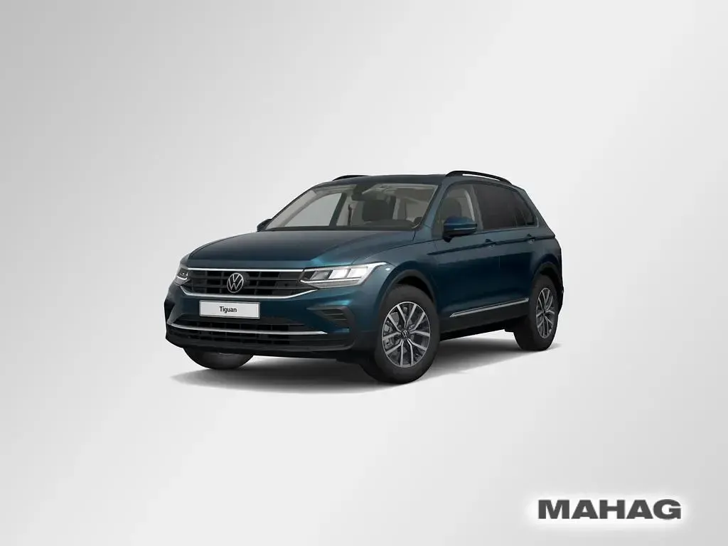 Gebraucht VW Tiguan Life 150 PS (110 kW) 2023 Blau SUV