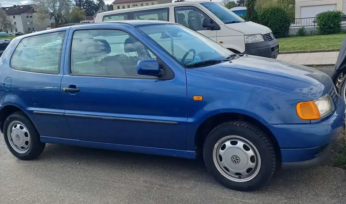 Gebraucht VW Polo Basis 50 PS (36 kW) 1999 Blau Kleinwagen