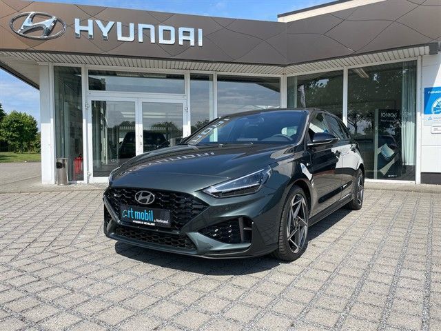 Cypress green (t2p) mineraleff Neu 2025 Hyundai i30 N Line Limousine | 27.990 € (Etwas zu teuer) - Bild 1/4