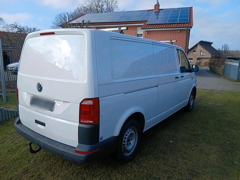 Gebraucht VW Transporter 102 PS (75 kW) 2018 Weiß Van