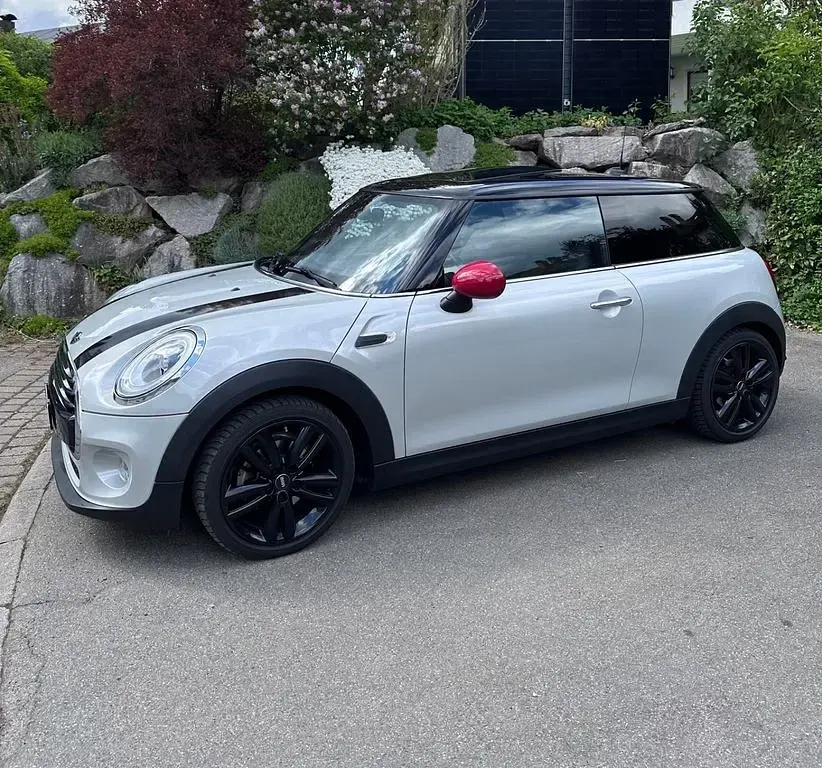 Używany Mini Cooper 136 KM (100 kW) 2016 Srebrny Hatchback
