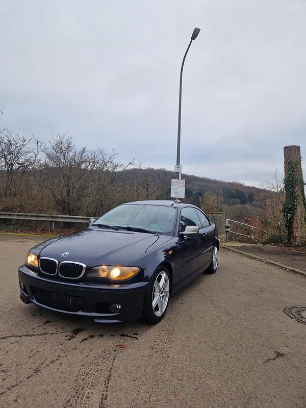 Gebraucht BMW 320 150 PS (110 kW) 2003 Blau Coupé