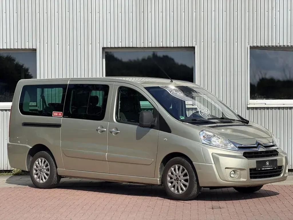 Gebraucht Citroën Jumpy Exclusive 163 PS (119 kW) 2014 Lack golden white/metalliclac Van / Kleinbus
