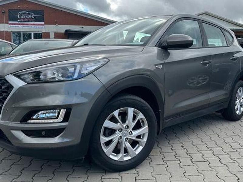 Grau Gebraucht 2019 Hyundai Tucson Trend SUV | 17.999 € (Fairer Preis) - Bild 1/4