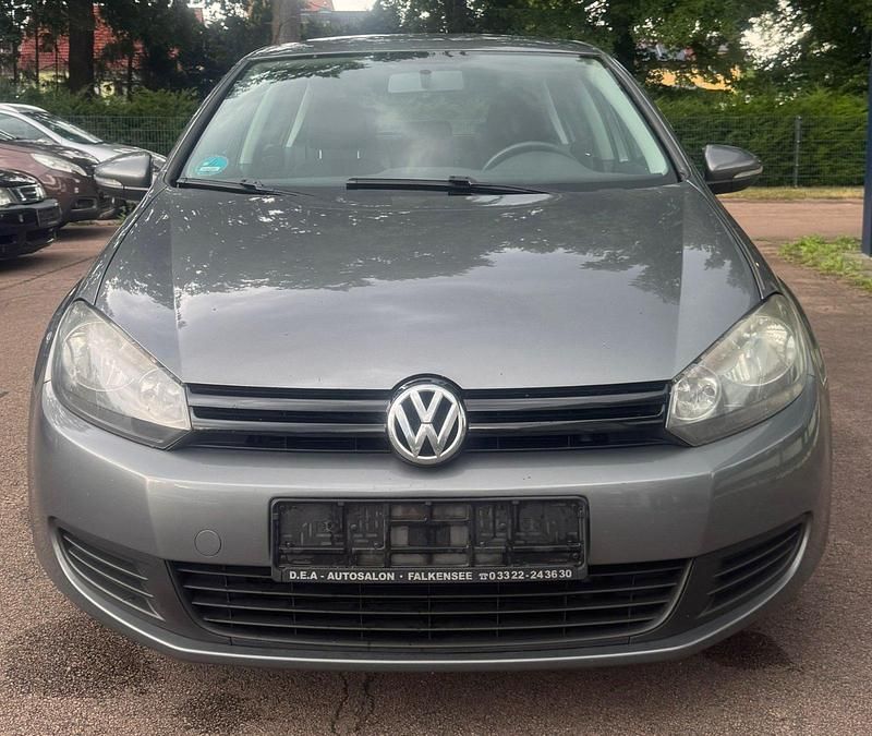 Gebraucht VW Golf VI 105 PS (77 kW) 2011 Grau Kleinwagen