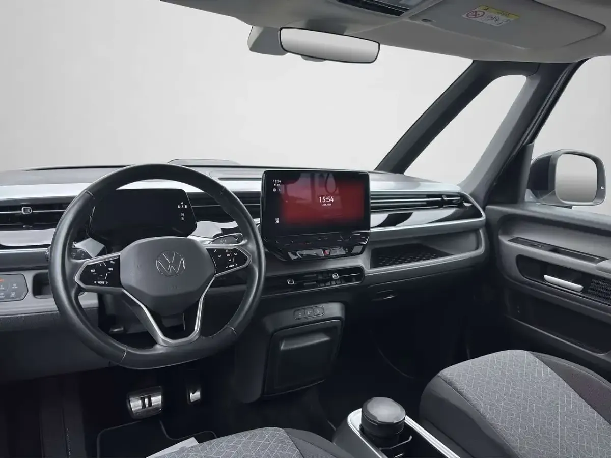 Gebraucht VW ID. Buzz Pro 150 kW (204 PS) 2024 Candyweiß Van / Kleinbus
