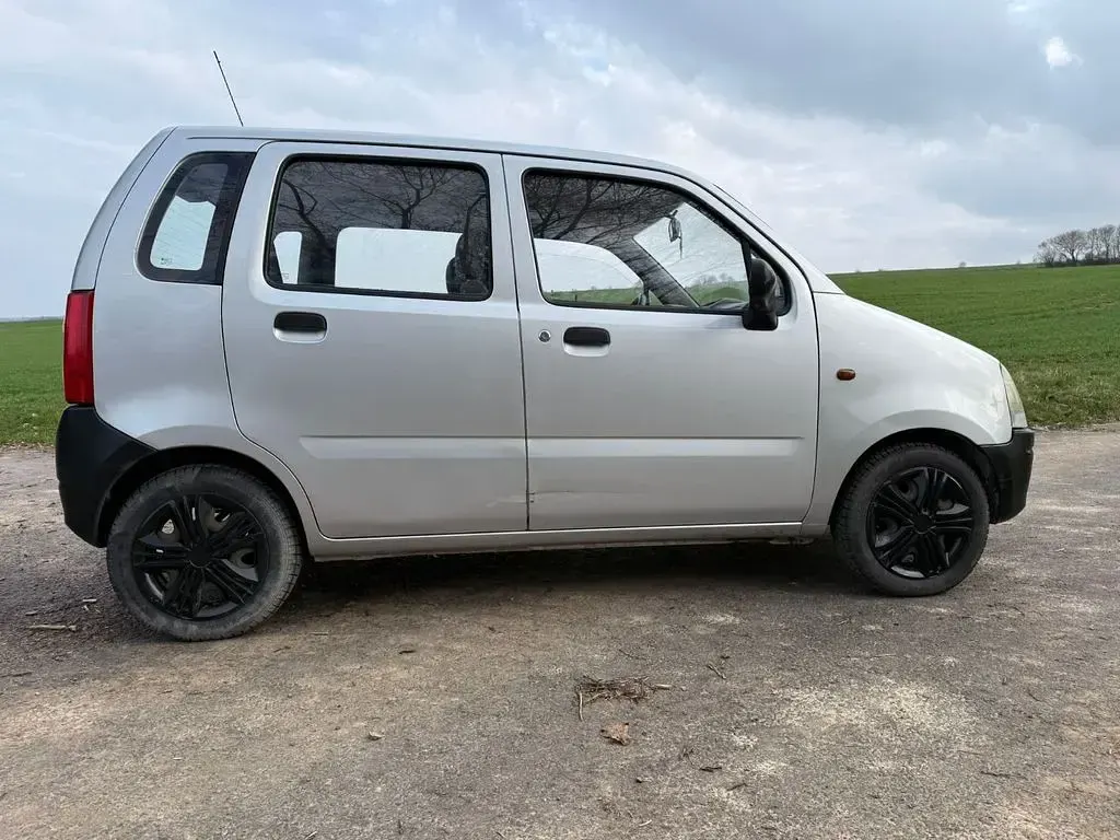 Occasion Opel Agila Basis 58 ch (42 kW) 2002 Argent Monospace