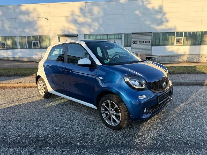 Gebraucht Smart ForFour 90 PS (66 kW) 2018 Blau Kleinwagen
