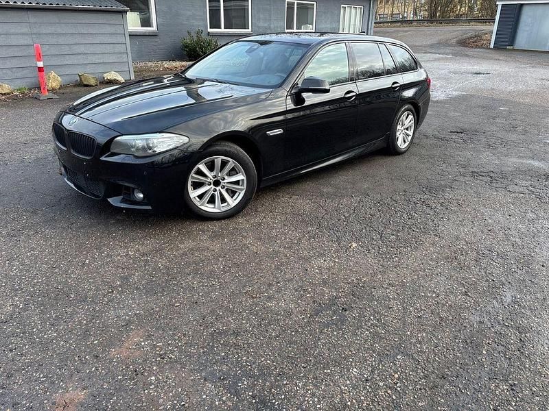 Gebraucht BMW 525 Performance 218 PS (160 kW) 2014 Schwarz Kombi