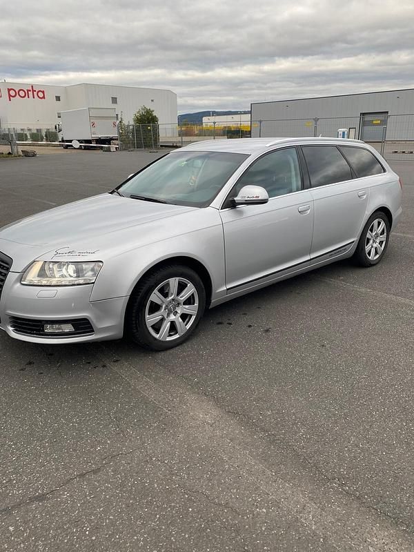 Gebraucht Audi A6 2011 Grau Kombi