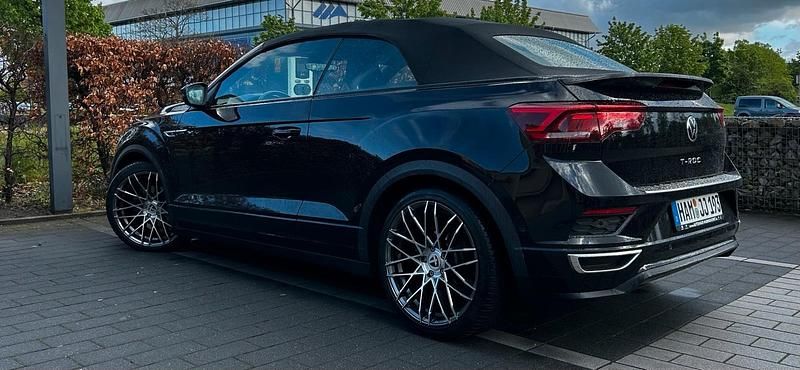 Gebraucht VW T-Roc Cabriolet 150 PS (110 kW) 2020 Schwarz Cabrio