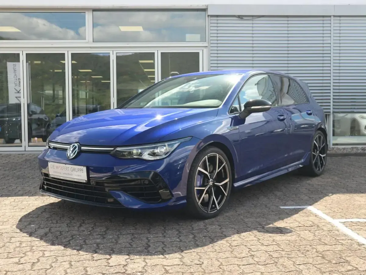 Gebraucht VW Golf VIII R 320 PS (235 kW) 2022 Weiß Limousine