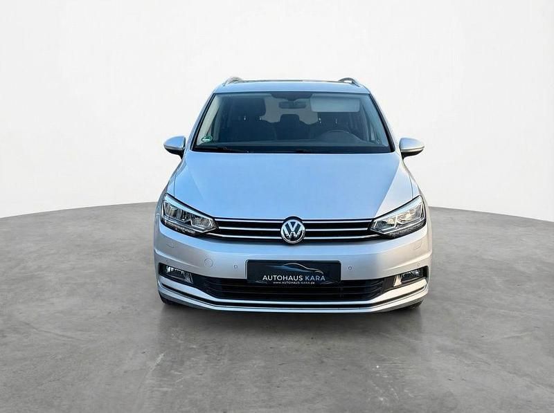 Gebraucht VW Touran Highline 150 PS (110 kW) 2016 Silber Van / Kleinbus