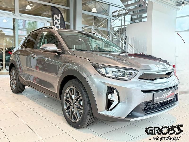 Neu Kia Stonic 101 PS (74 kW) 2025 Grau SUV