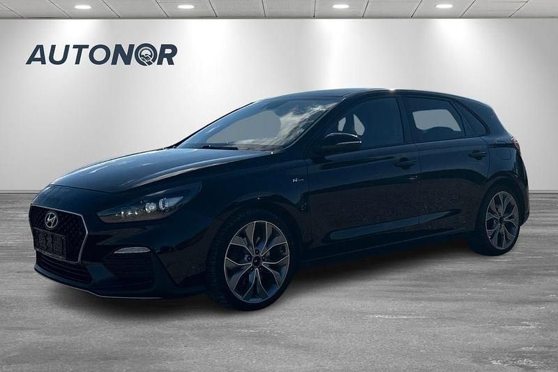 Grau Gebraucht 2019 Hyundai i30 N Line Kleinwagen | 13.900 € (Guter Preis) - Bild 1/3