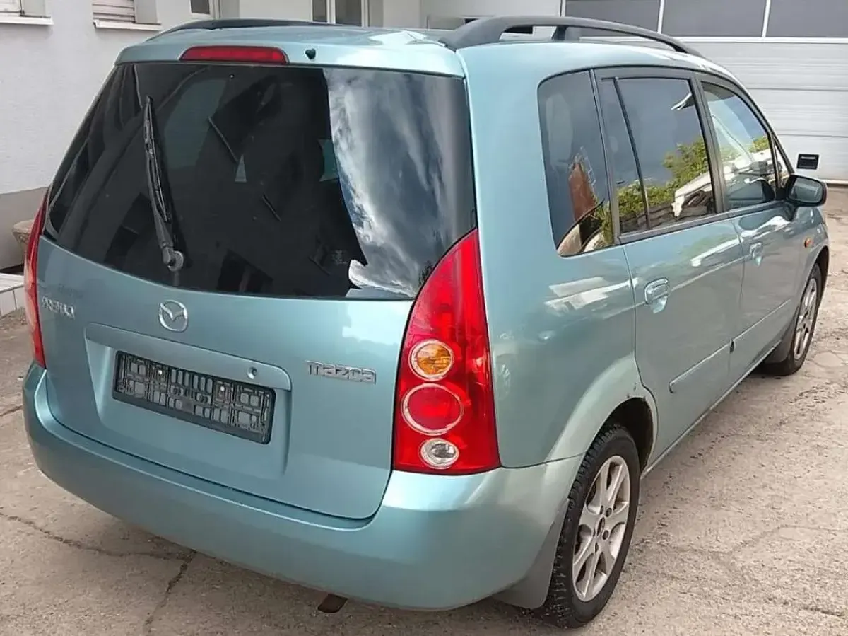 Gebraucht Mazda Premacy Comfort 101 PS (74 kW) 2005 Glacier blue Van / Kleinbus