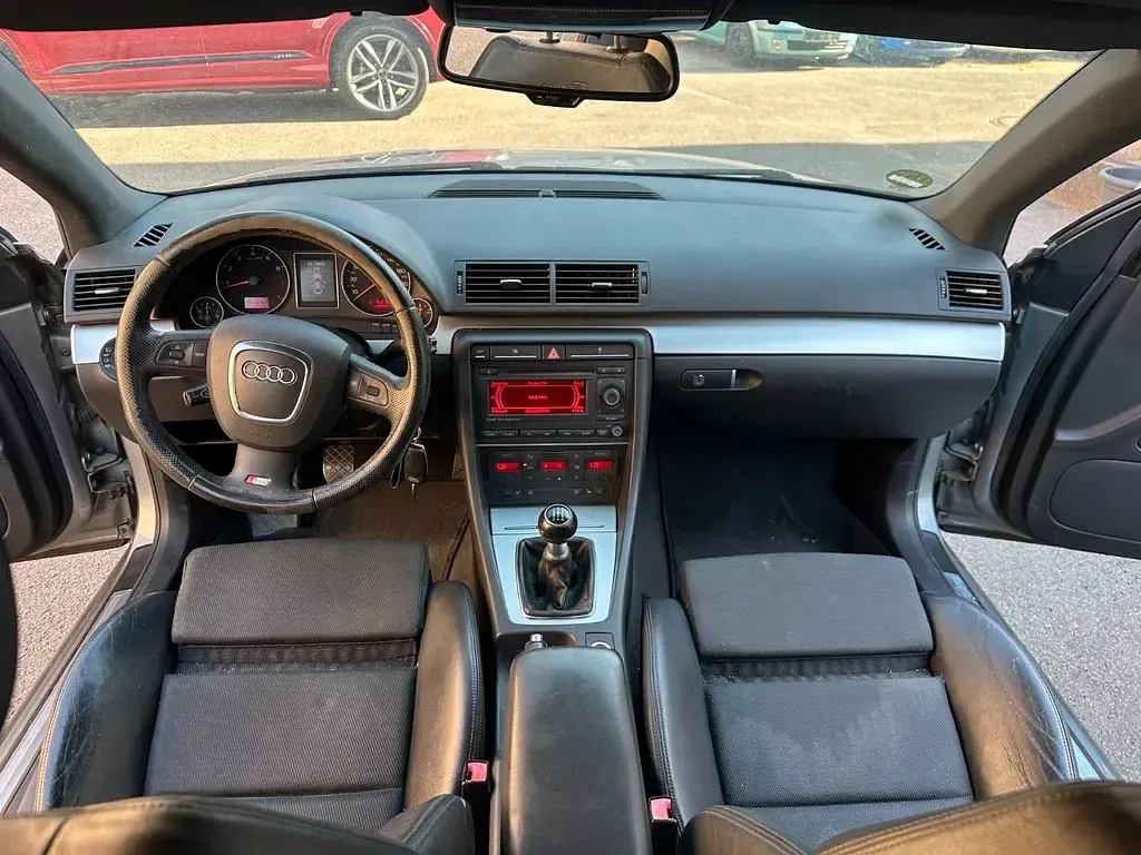 Gebraucht Audi A4 S-Line 160 PS (117 kW) 2007 Grau Limousine
