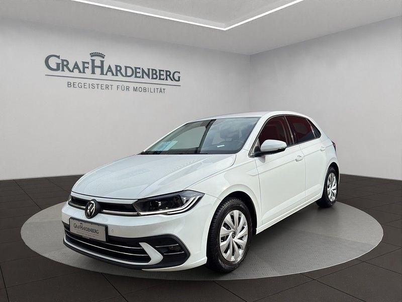 Gebraucht VW Polo Style 95 PS (69 kW) 2024 Weiß Limousine